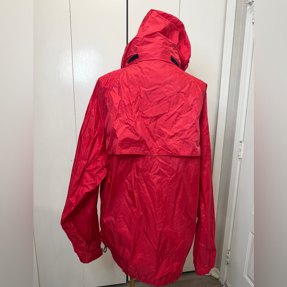 The North Face Men’s Vibrant Red Ski Jacket Waterproof - Picture 7 of 13